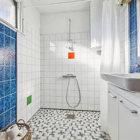 Dorit - 900m From The Sea By Interhome *