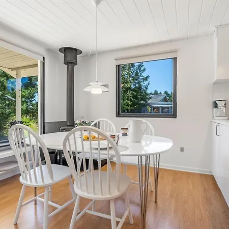 Dorit - 900m From The Sea By Interhome * Bøtø By