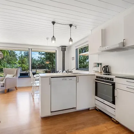 Dorit - 900m From The Sea By Interhome Bøtø By